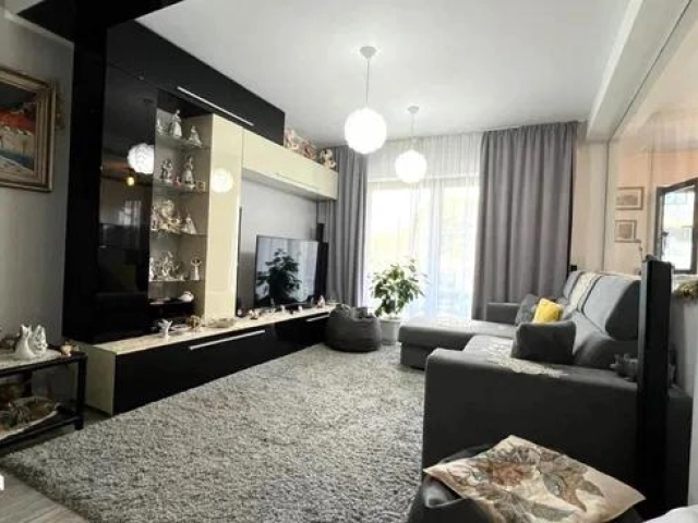 Casa 4 camere - CUG