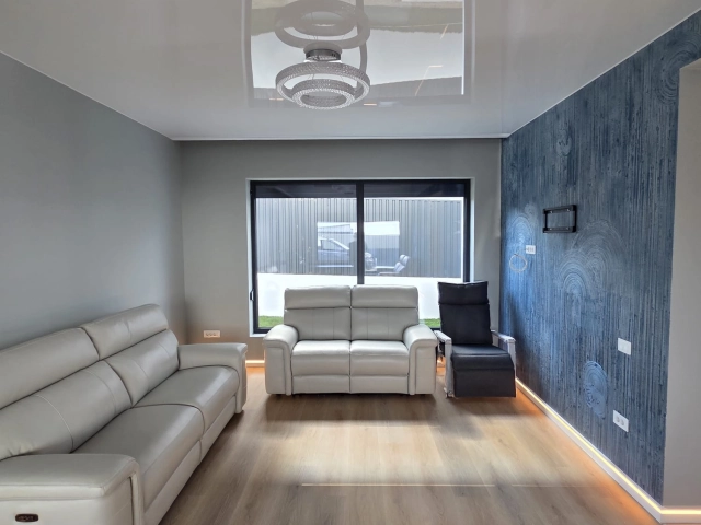 Casa 4 camere - Miroslava
