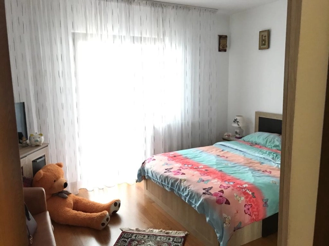 Casa 5 camere - Miroslava