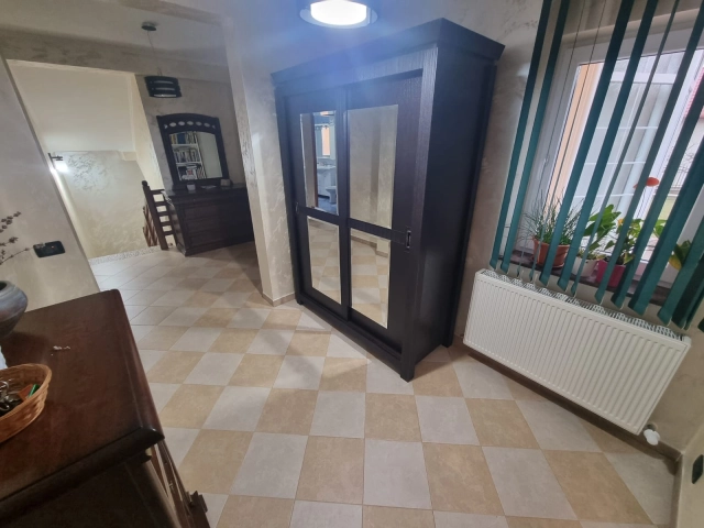 Casa 3 camere - Nicolina