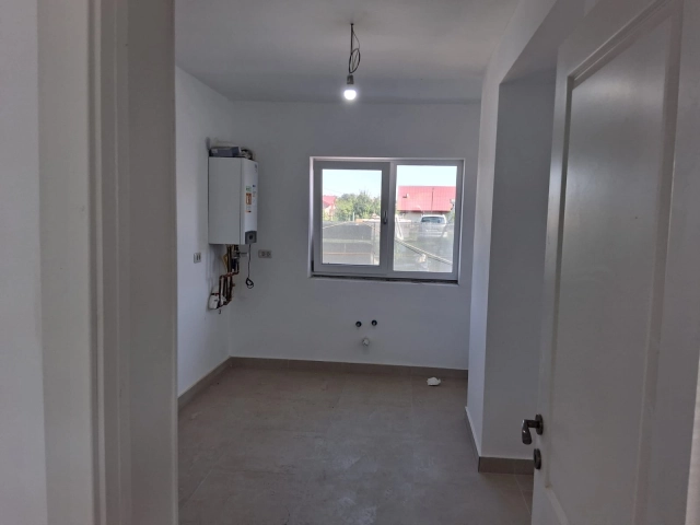 Casa 4 camere - Visani