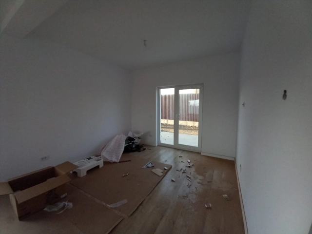Casa 4 camere - Valea Lupului