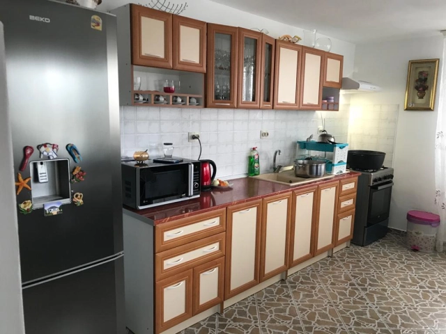 Casa 5 camere - Miroslava