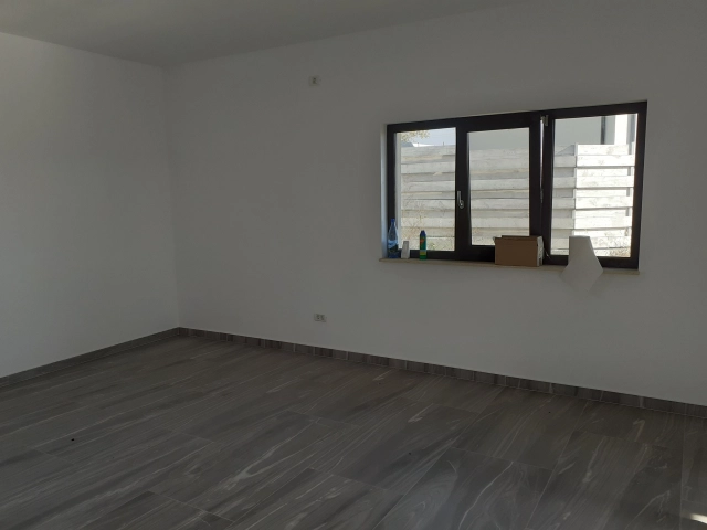 Casa 4 camere - Valea Lupului