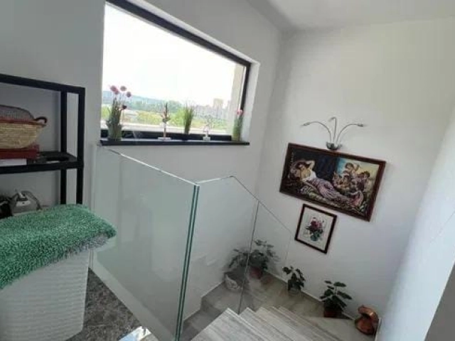 Casa 4 camere - CUG