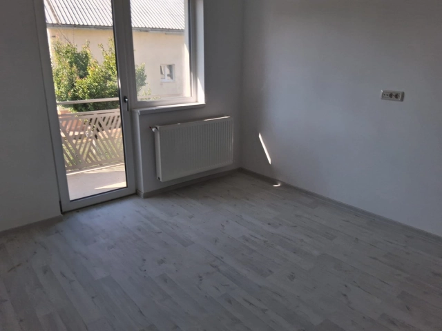 Casa 4 camere - Visani