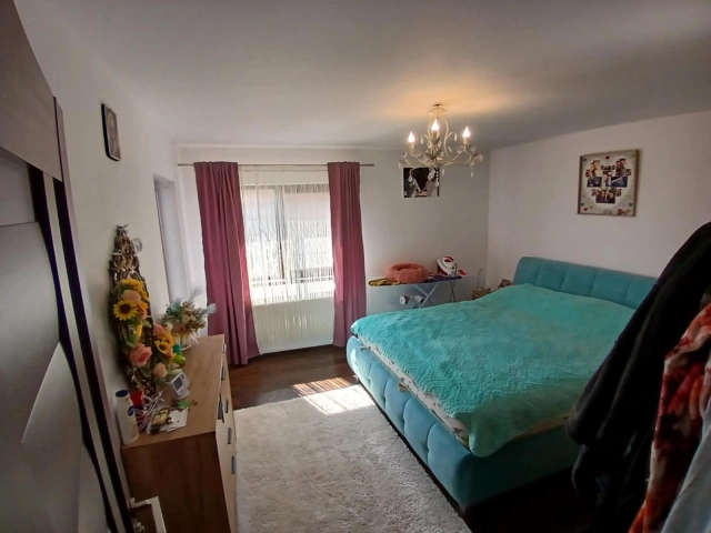 Casa 3 camere - Breazu