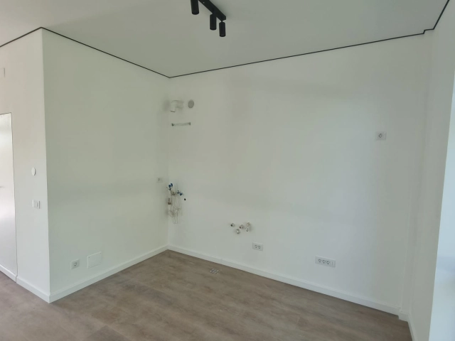 Casa 4 camere - Bucium