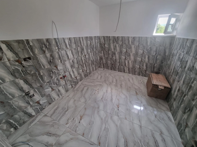 Casa 4 camere - Tomesti