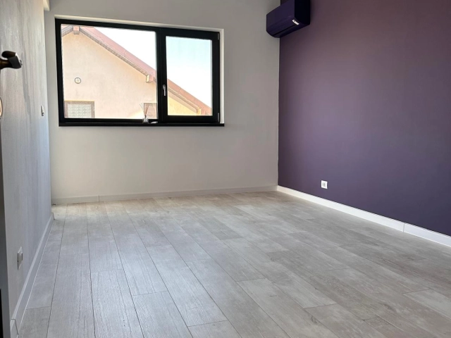 Casa 4 camere - Breazu