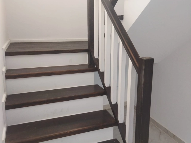 Casa 5 camere - Valea Lupului