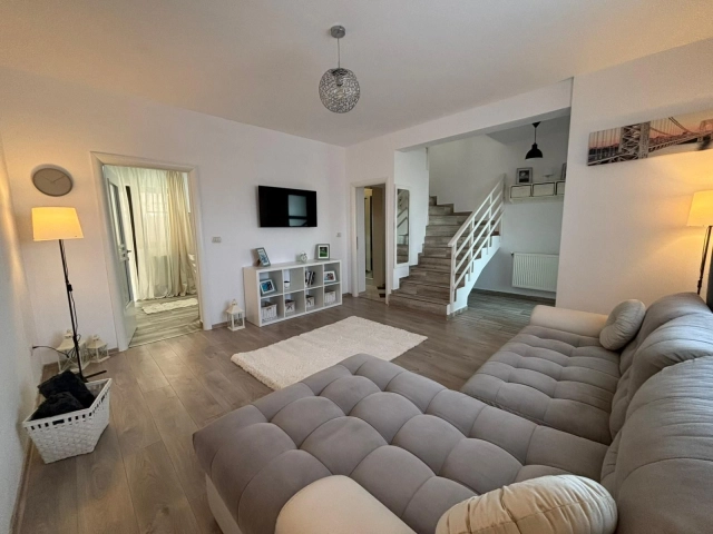 Casa 3 camere - Valea Adanca