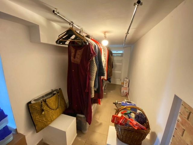 Casa 4 camere - Bucium
