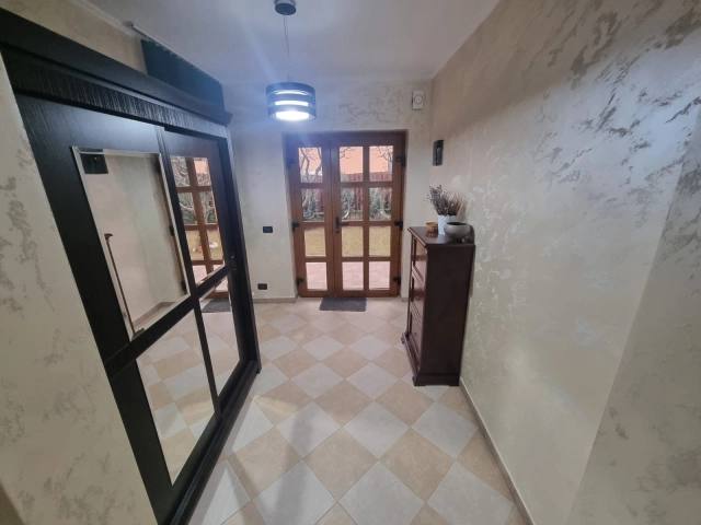 Casa 3 camere - Nicolina