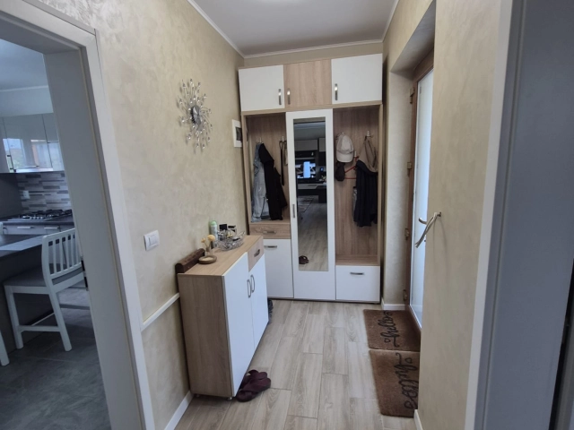 Casa 4 camere - Miroslava