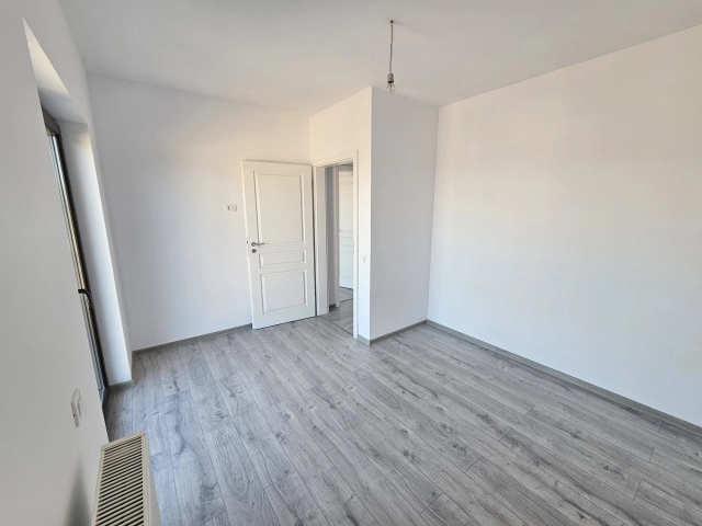 Casa 4 camere - Horpaz