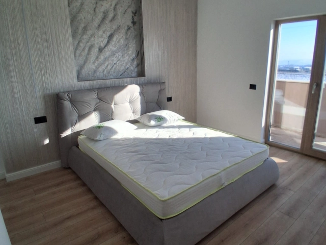 Casa 4 camere - Valea Lupului