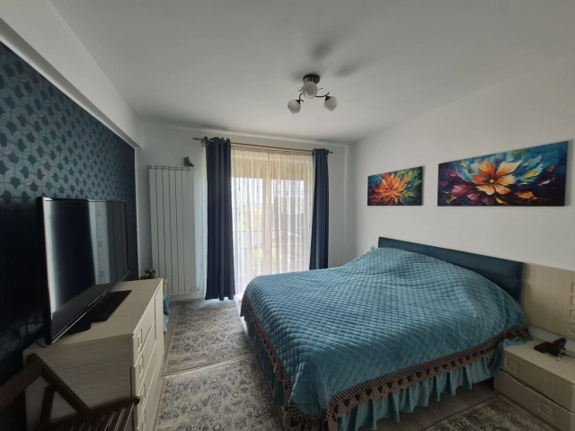 Casa 4 camere - Miroslava