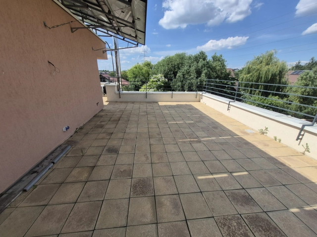 Casa 4 camere - Miroslava