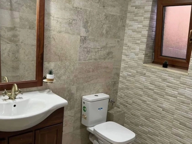 Casa 5 camere - Miroslava
