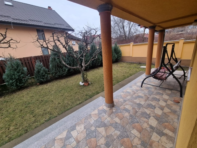 Casa 3 camere - Nicolina