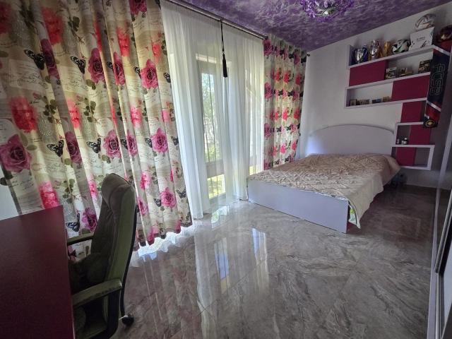 Casa 5 camere - Visani