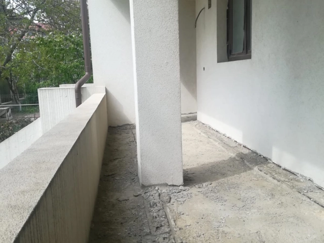 Casa 9 camere - Valea Lupului