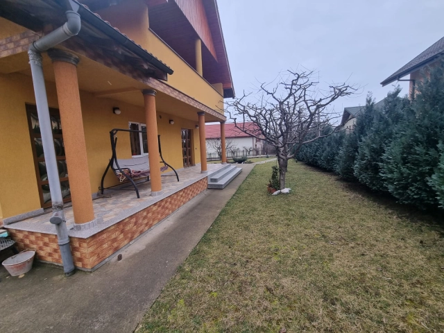Casa 3 camere - Nicolina
