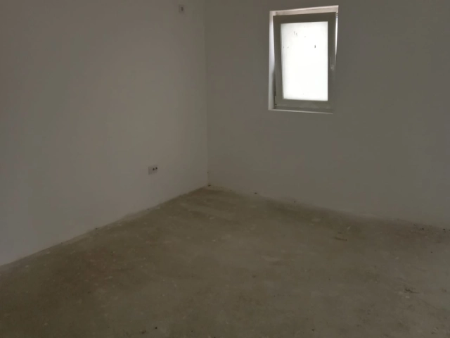 Casa 5 camere - Miroslava