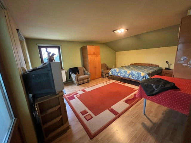 Casa 4 camere - Valea Ursului