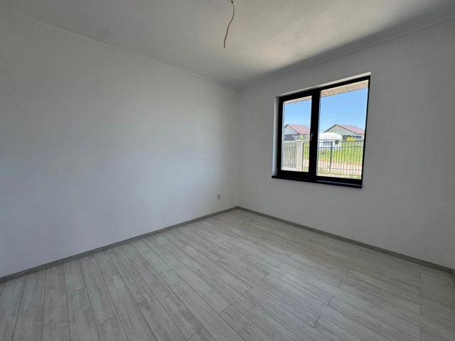 Casa 4 camere - Valea Adanca