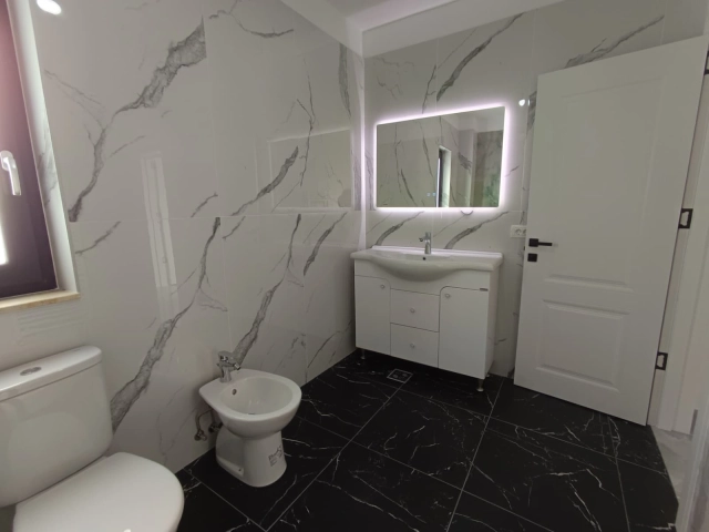 Casa 4 camere - Valea Lupului