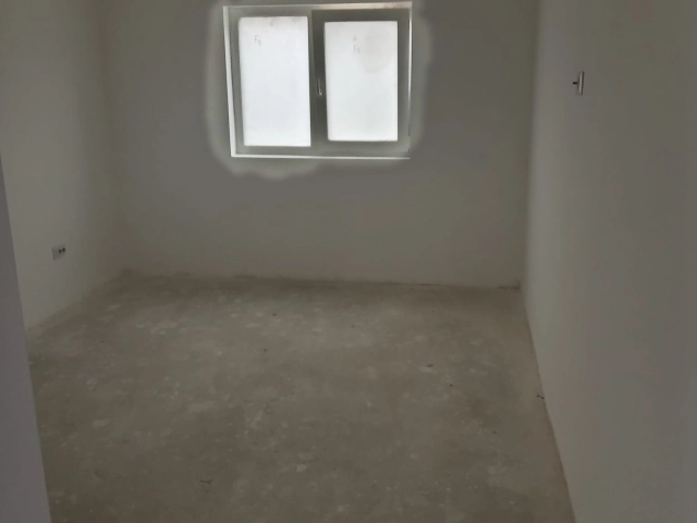 Casa 5 camere - Miroslava