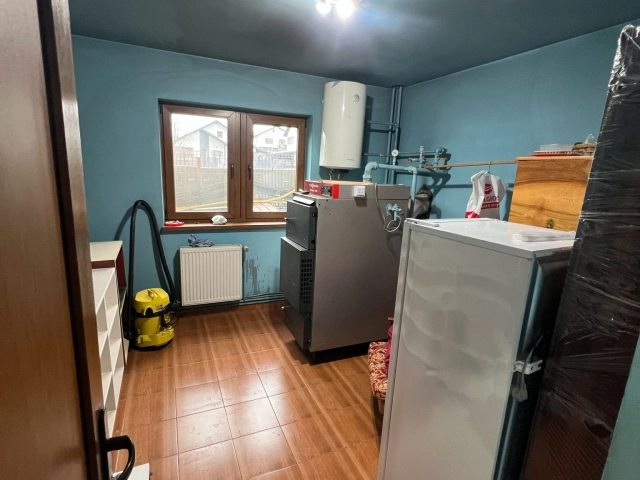 Casa 4 camere - Valea Ursului