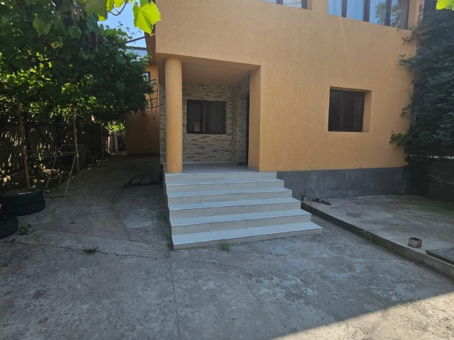 Casa 8 camere - CUG