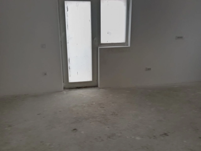 Casa 5 camere - Miroslava