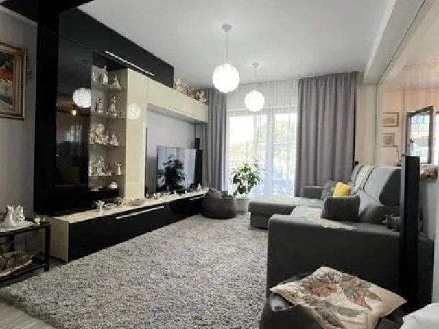 Casa 4 camere - CUG
