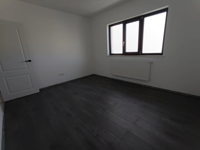 Casa 4 camere - Valea Lupului