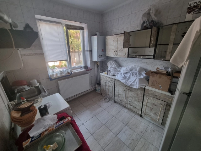 Casa 3 camere - Podu Ros