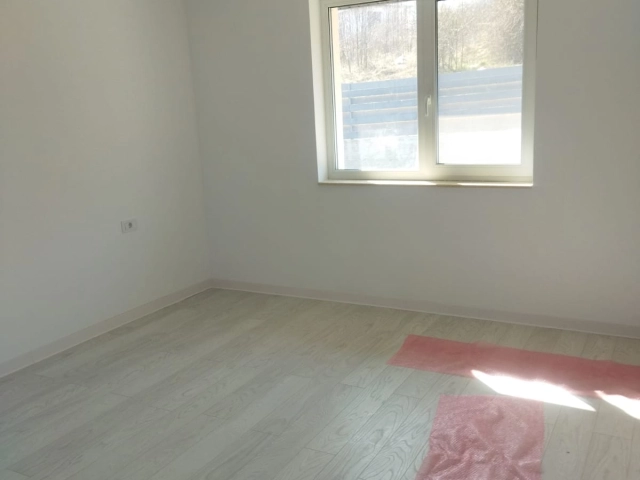 Casa 4 camere - Valea Adanca