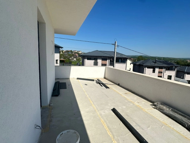 Casa 4 camere - Valea Adanca