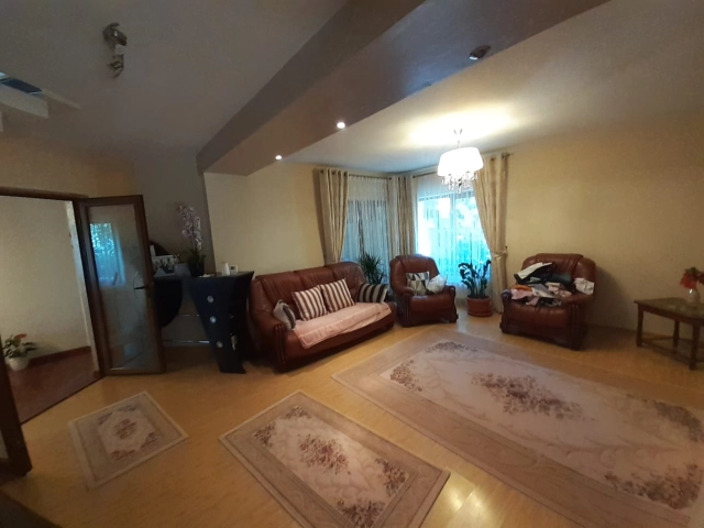 Casa 4 camere - Pacurari