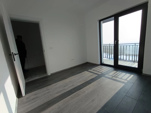 Casa 4 camere - Valea Lupului
