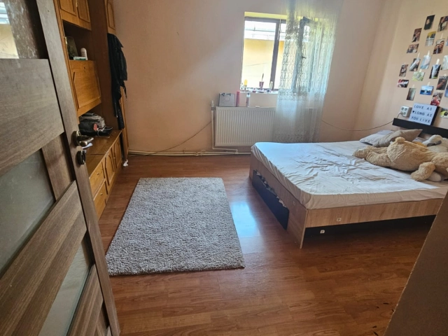 Casa 8 camere - CUG