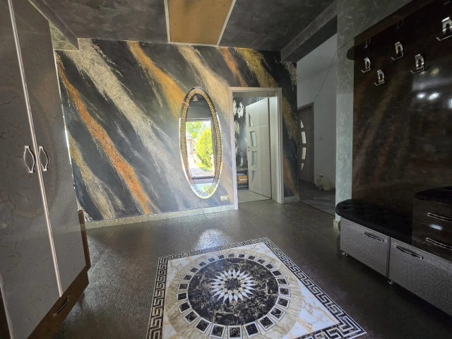 Casa 5 camere - Visani