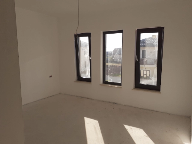 Casa 4 camere - Valea Lupului