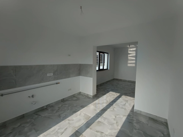 Casa 4 camere - Valea Lupului