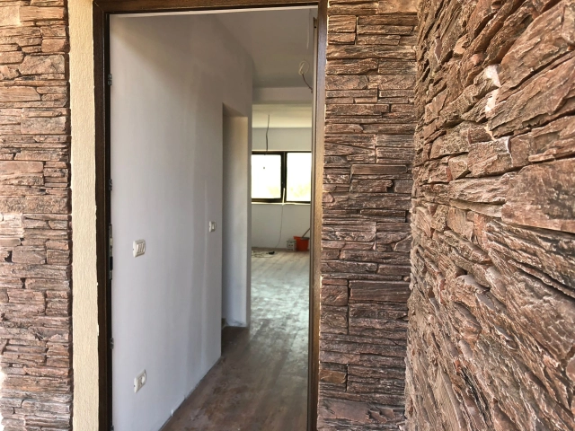 Casa 4 camere - Miroslava