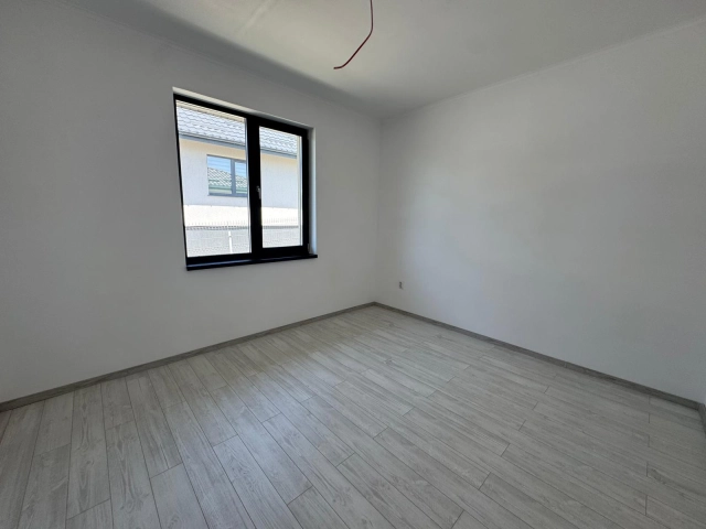 Casa 4 camere - Valea Adanca