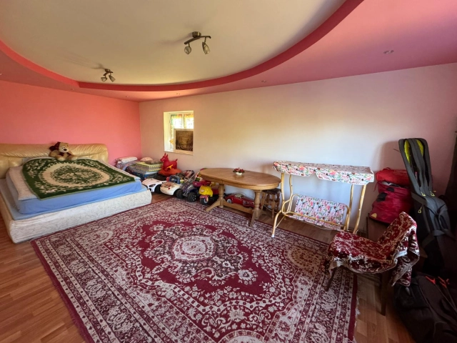 Casa 3 camere - Bucium
